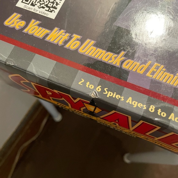 Spy Alley Board Game (The Game of Suspense and Intrigue!) - Picture 6 of 6